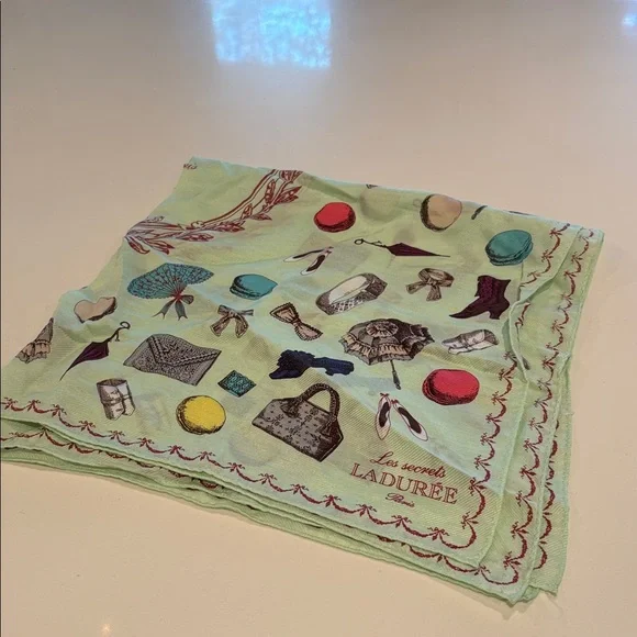 Ladurée Paris Printed Green Scarf - Picture 4 of 4